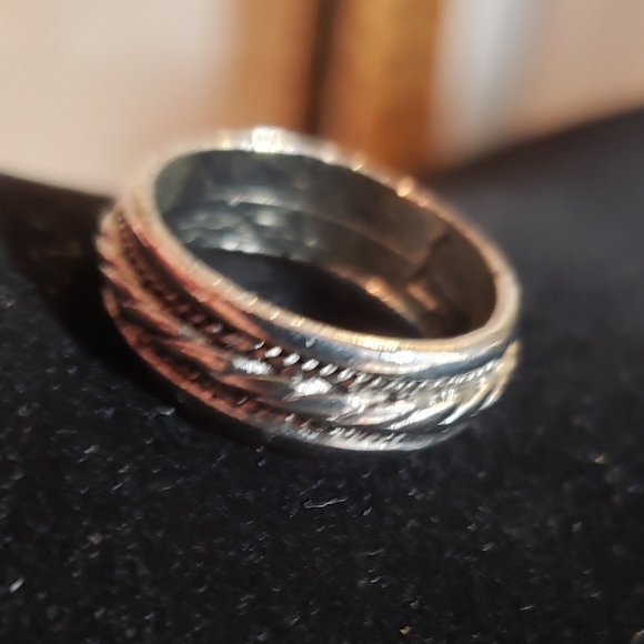 Ring size 7 - Picture 1 of 3